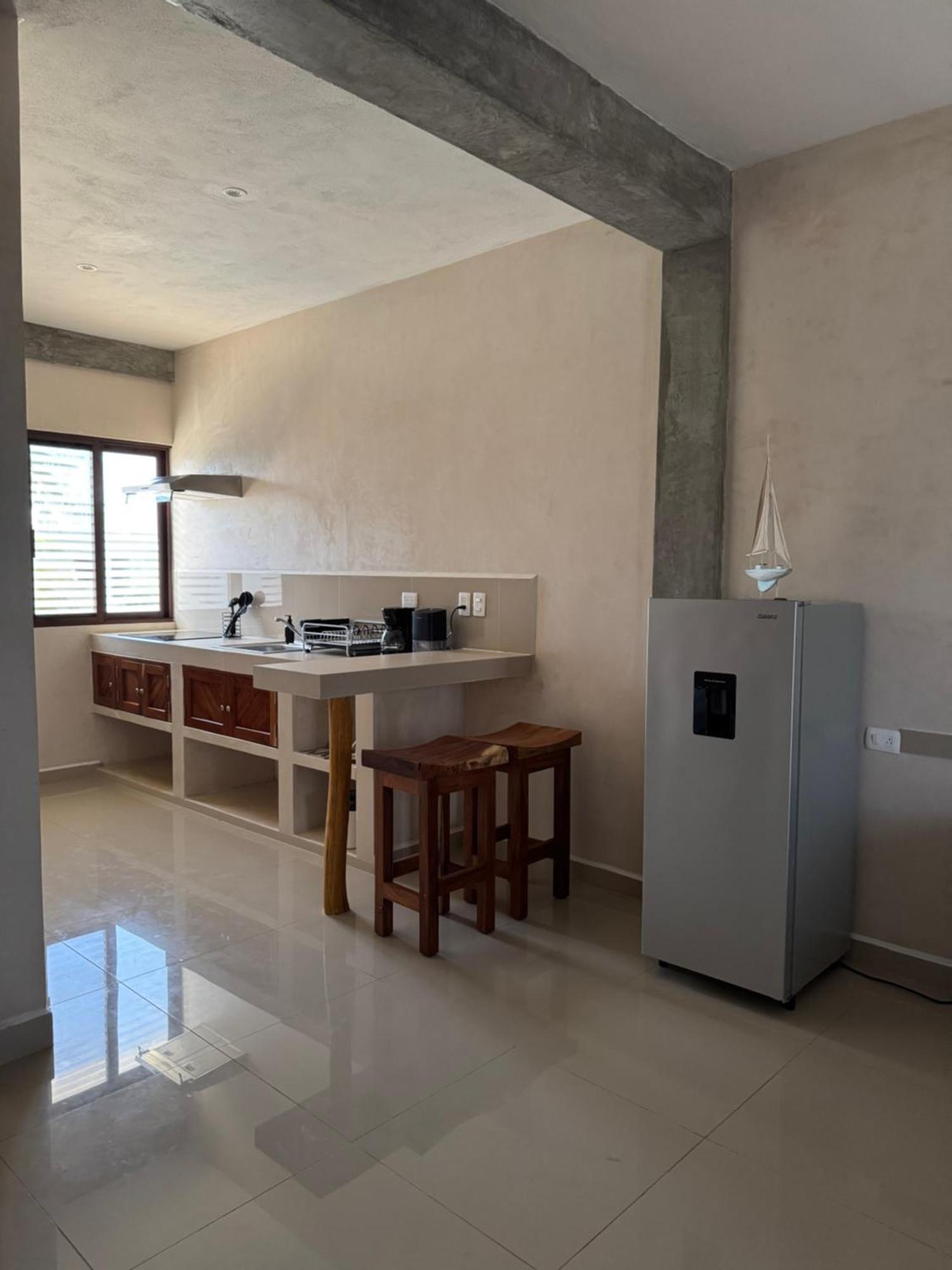 Mexhe Hotel El Cuyo Luaran gambar